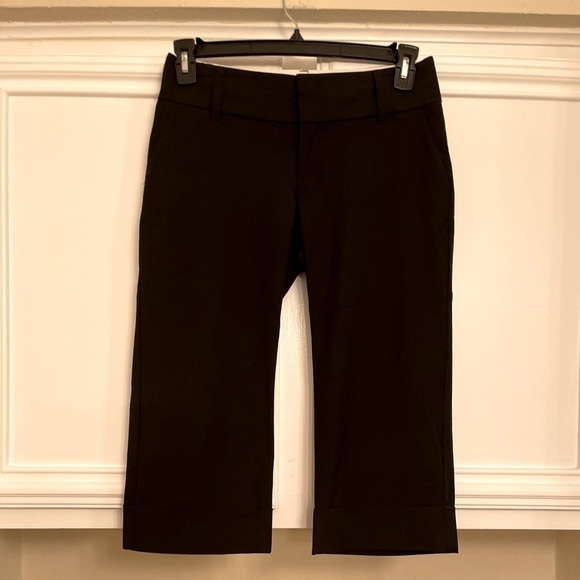 NWOT Y2K Almost Vintage Old Navy Cropped‎ Pants - Picture 2 of 8